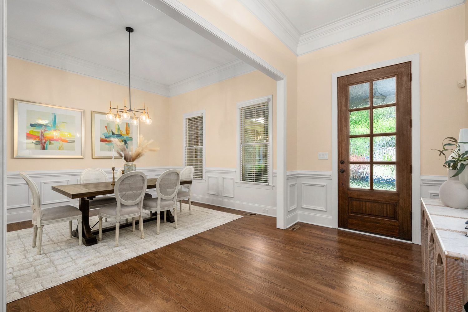 Formal dining room