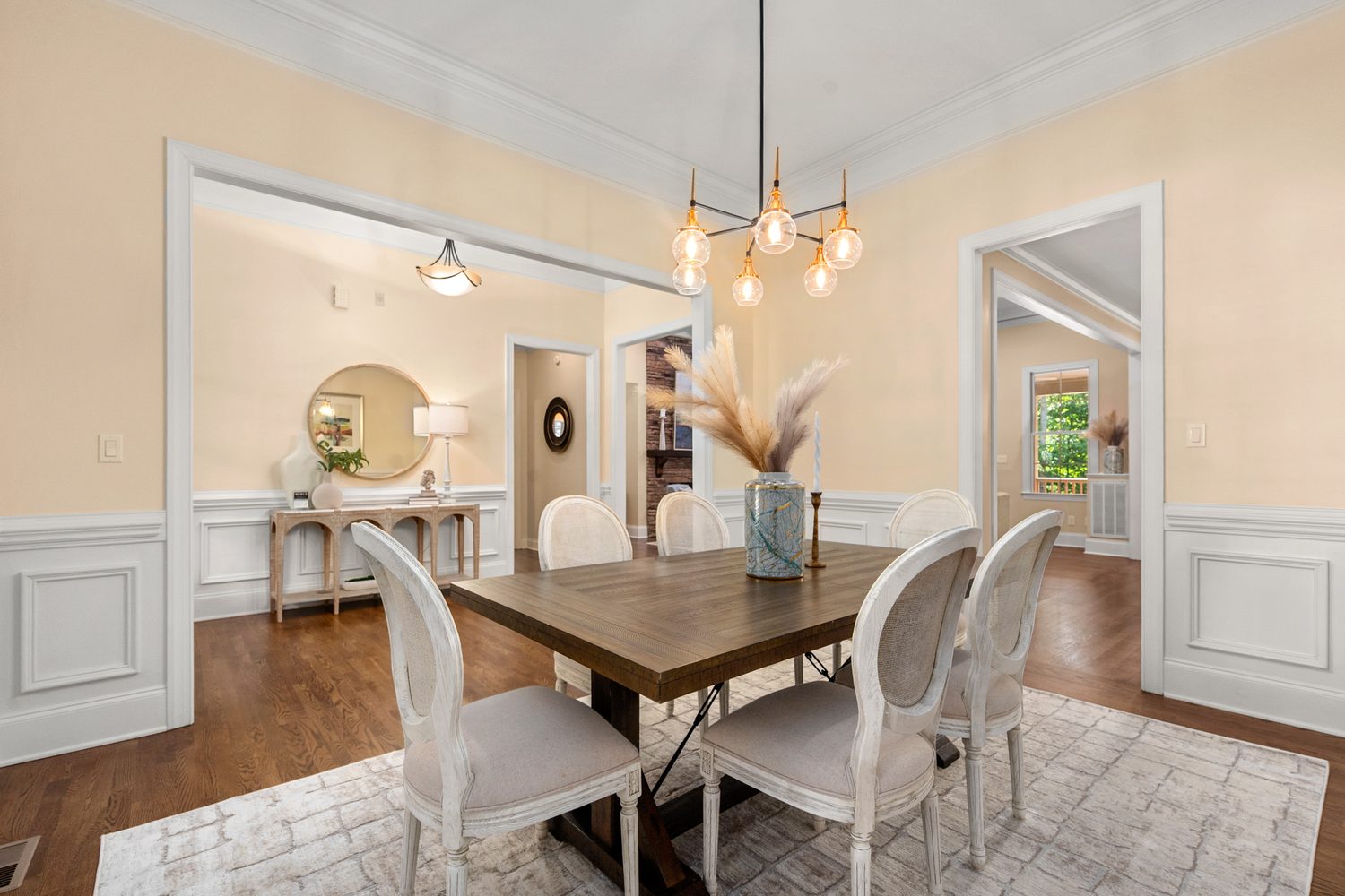 Formal dining room